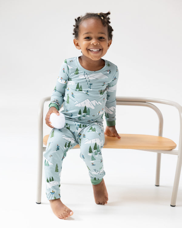Winter Fun Skiers L/S Loungewear Set